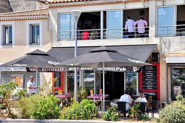 Les 9 bars de Martigues Bouches-du-Rhône