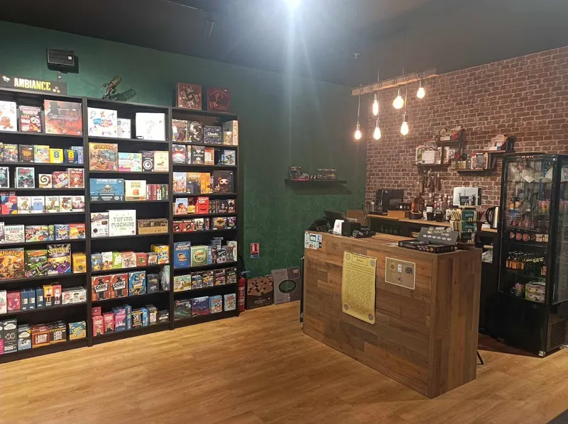 Le Dédale, boutique-café ludique