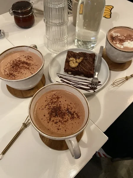 Le Chocolate Shop