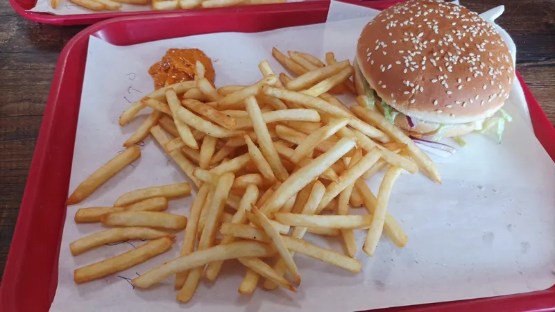Chic's Burger