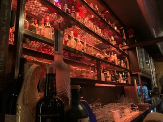 Les 6 bars à vin de Aix-en-Provence Bouches-du-Rhône