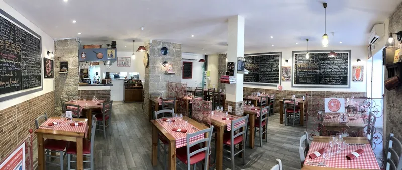 Aux deux chefs
