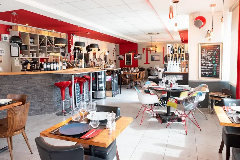 Le Ti Bistro