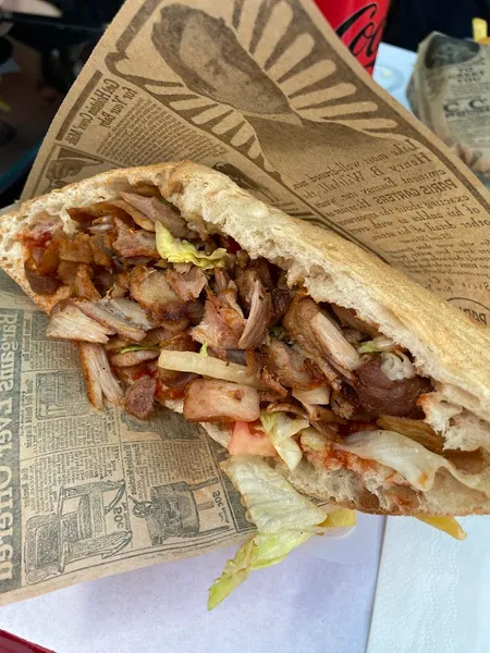 L'lSTANBUL KEBAB / BURGER RESTAURANT