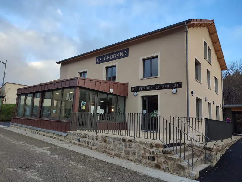 "Le Géorand" Bistrot de Pays en Montagne d'Ardèche au Cros-De-Géorand