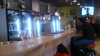 Les 5 bars sportifs de Drôme