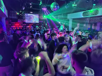 Les 6 discothèques de Manche