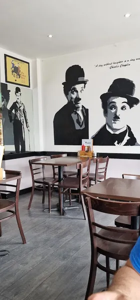 Chaplin’s Café