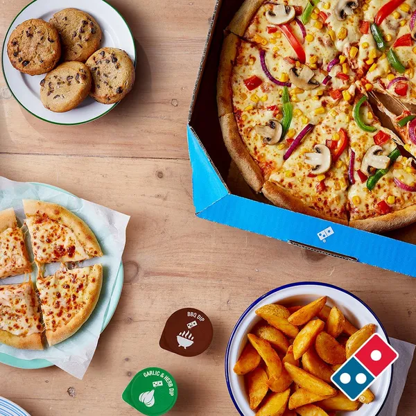 Domino's Pizza - London - Bow