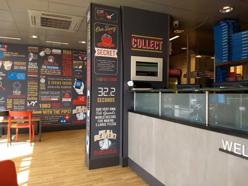 Domino's Pizza - London - Gants Hill