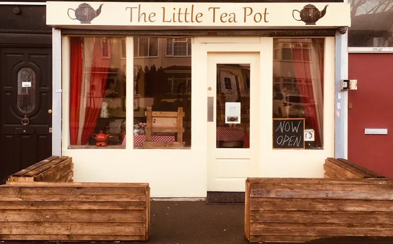 The Little Tea Pot Rainham Essex