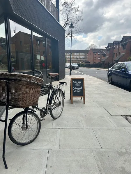 Little Bread Pedlar