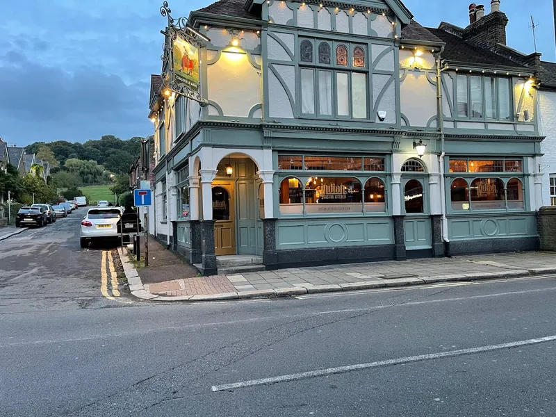 Indian Gastro Kitchen @ Kingsfield Arms