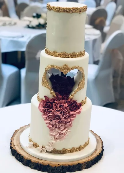 Lux Cake