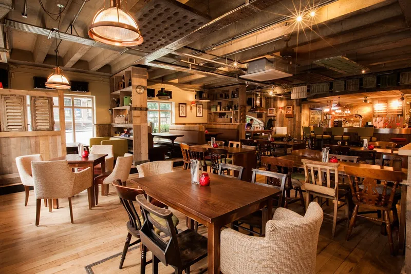 Brewhouse & Kitchen - Islington (Angel)