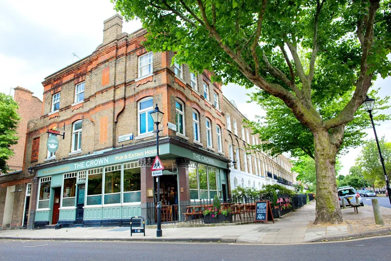 The Crown, Islington