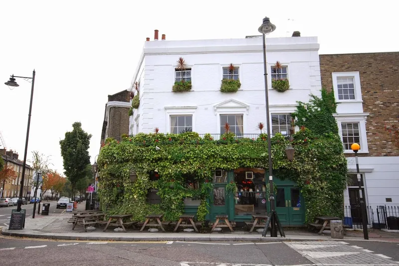 The Hemingford Arms