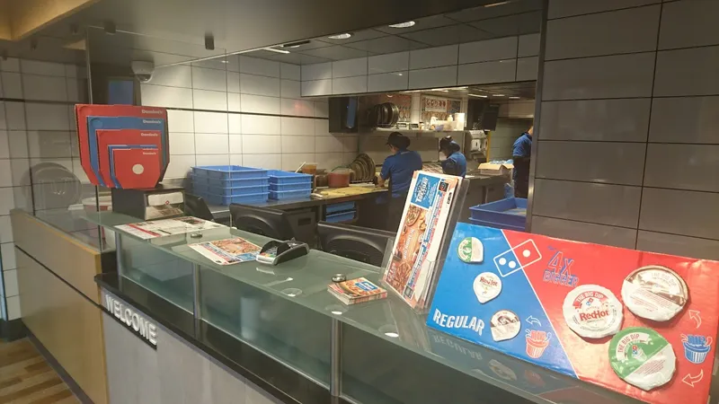 Domino's Pizza - London - West Kensington