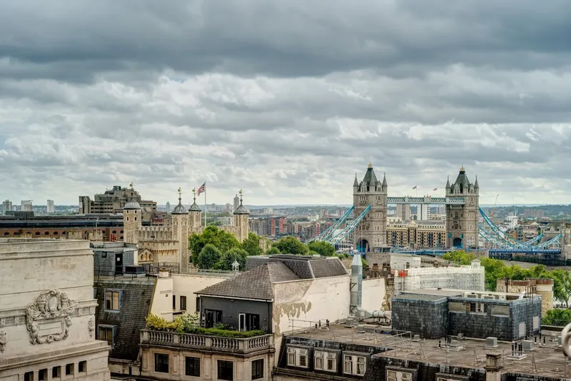 Apex City of London Hotel