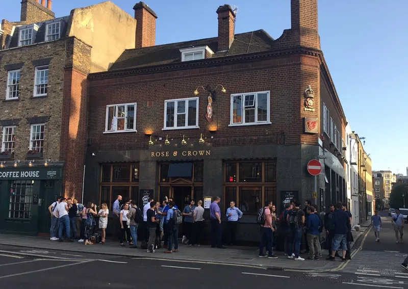 The Rose & Crown, London Bridge (PUBLOVE)