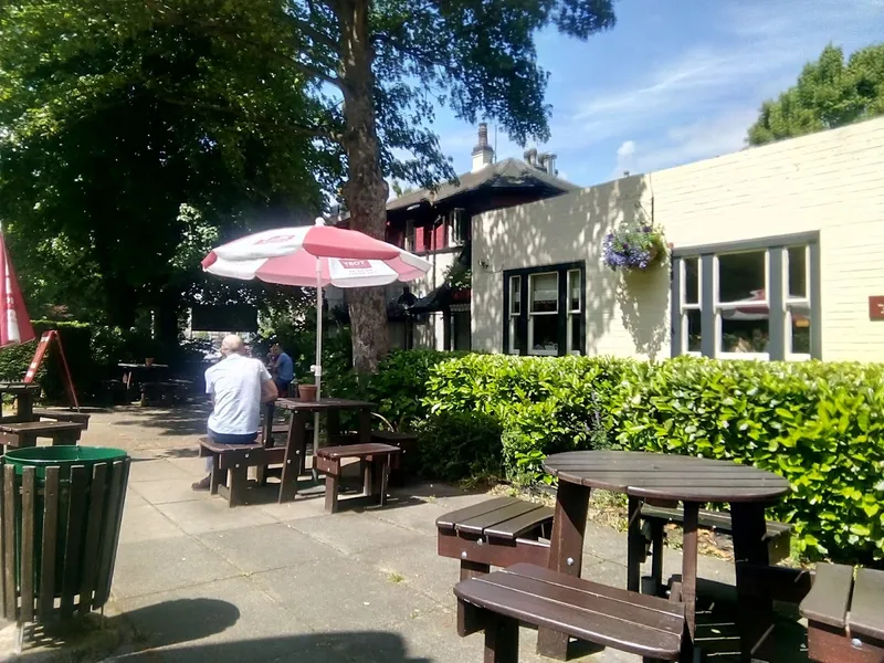 Toby Carvery Crown