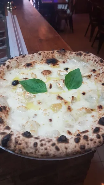 Pulcinella Pizzeria