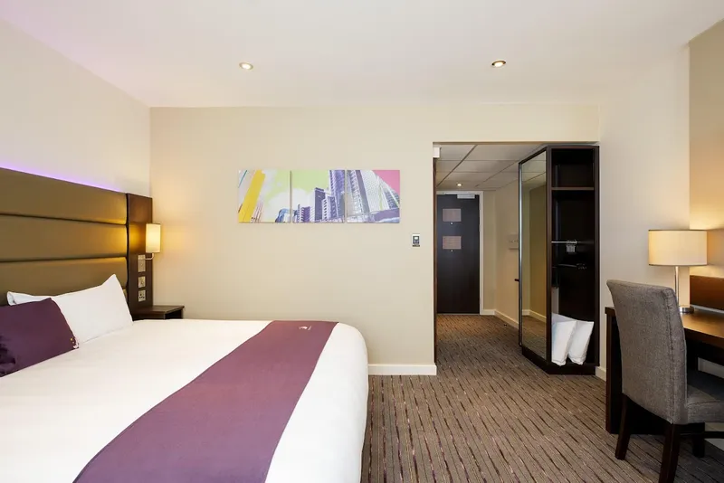 Premier Inn London Croydon South (A212) hotel