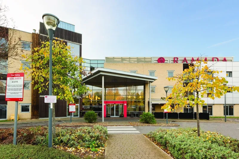 Ramada London North M1