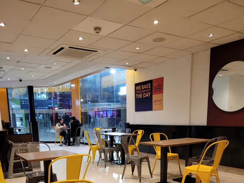 Upper Crust Liverpool Lime Street