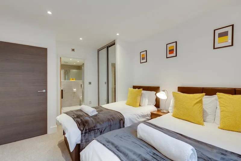 UR STAY Serviced Apartments Birmingham