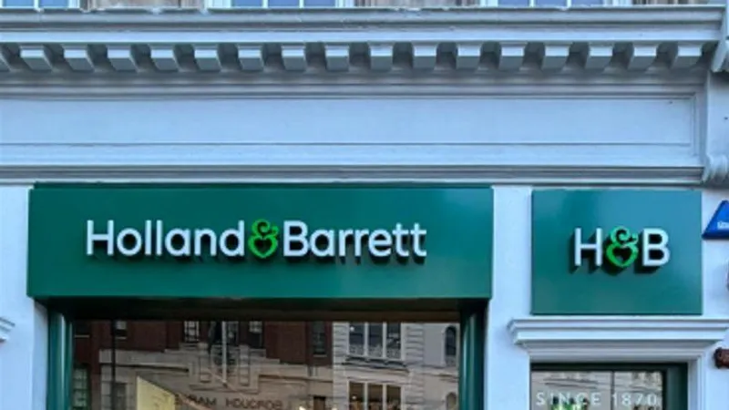 Holland & Barrett - Borough