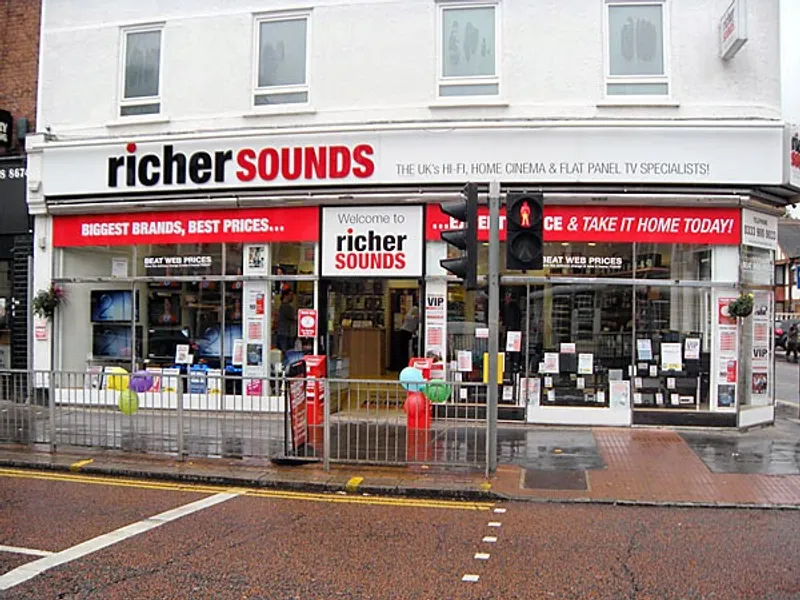 Richer Sounds, Croydon