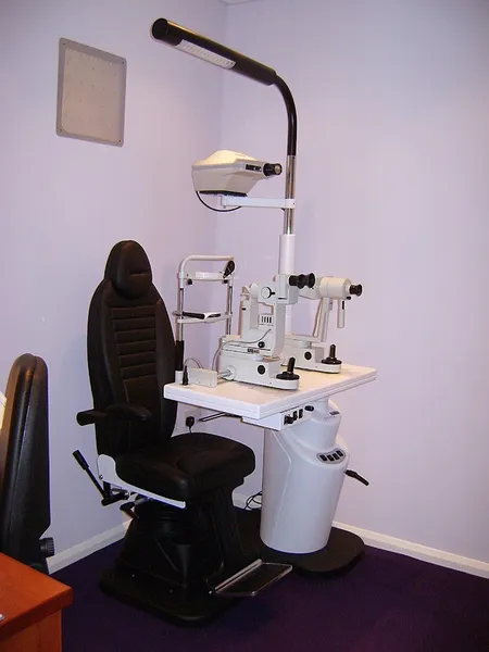 Drury Porter Eyecare Optician London