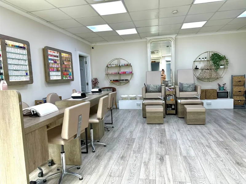 Kiana’s Beauty Clinic | Beauty Salon London