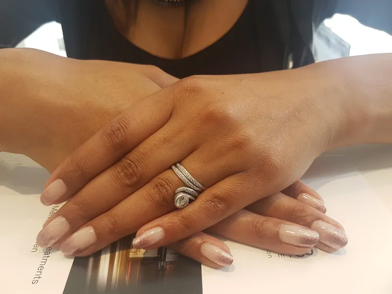 Queen B Luxury Nail & Beauty Lounge