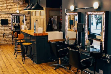 Top 27 beauty salons in Birmingham