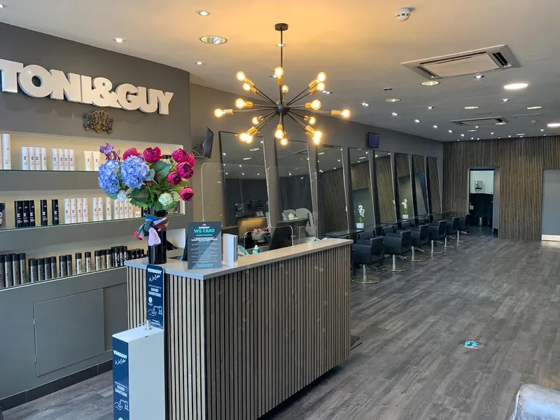 TONI&GUY Croydon