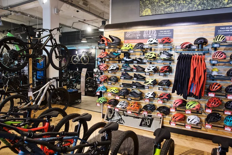 Specialized Concept Store