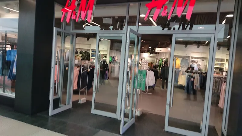 H&M