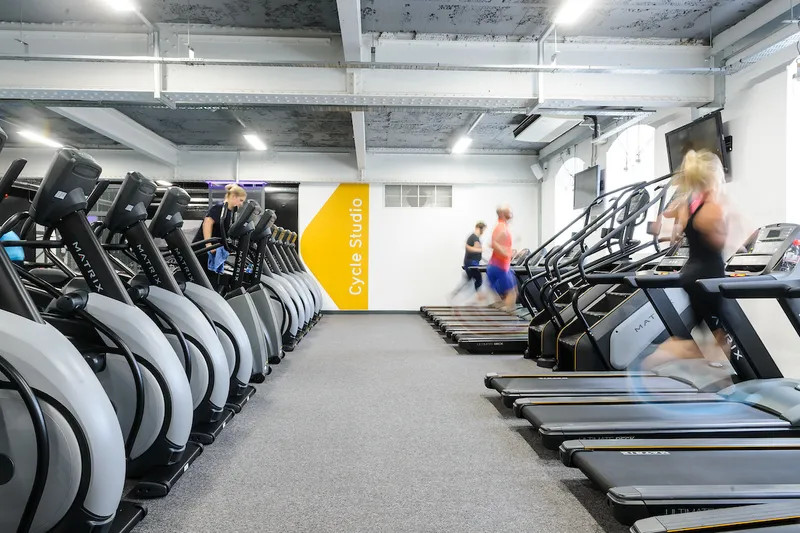 PureGym London Oval