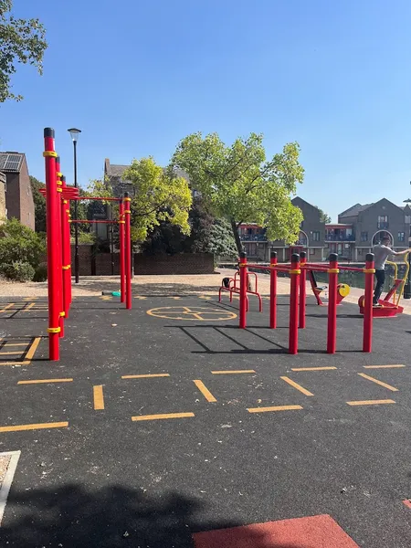 Shadwell Basin Outdoor Gym