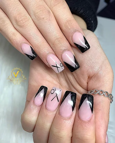 V NAIL & SPA