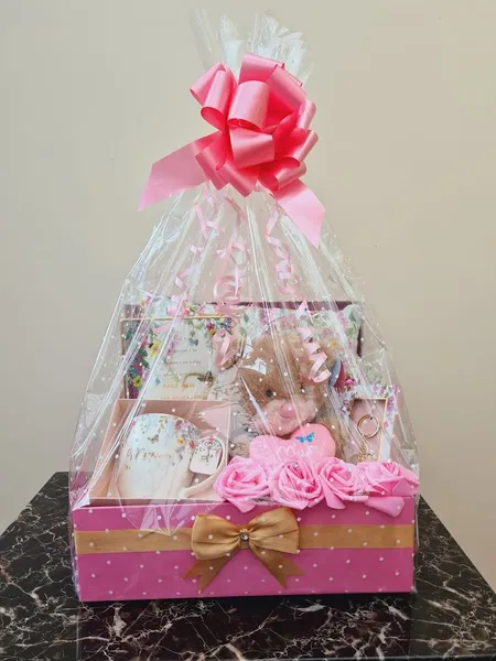 NK Luxury Hampers & Bouquets