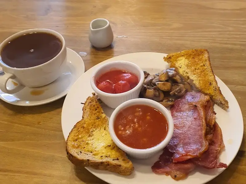 Serendipitea and Coffee