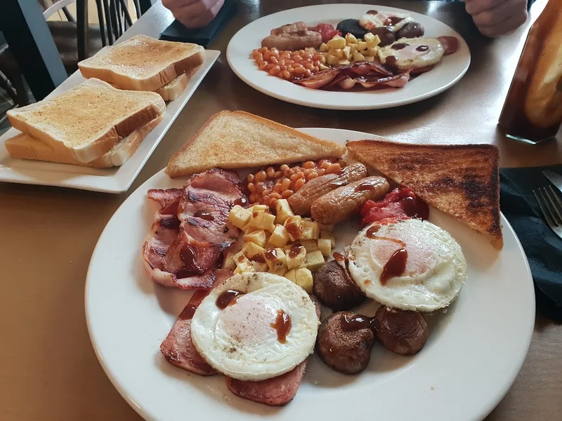 Mama G's Bistro Grill & Coffee Bar