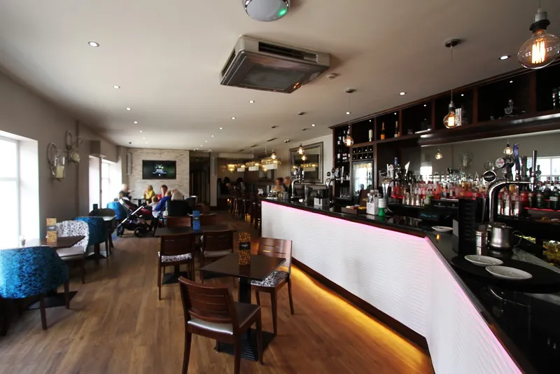 The Courtyard - wine bar & bistro