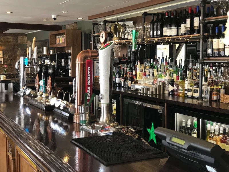 The Crown Hawk Green