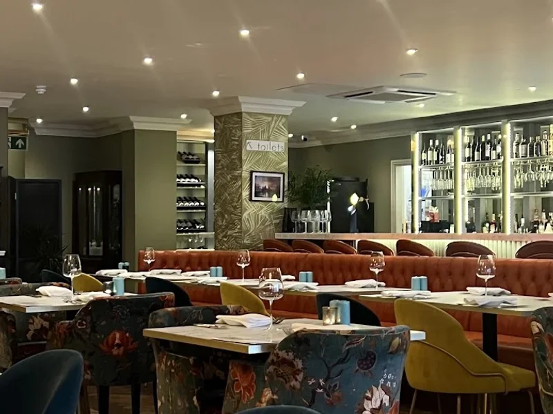 Mumbai Lounge
