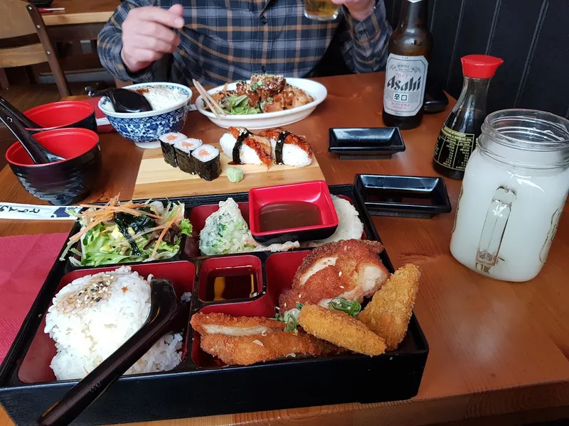 Senbon Sakura Cafe & Japanese Kitchen
