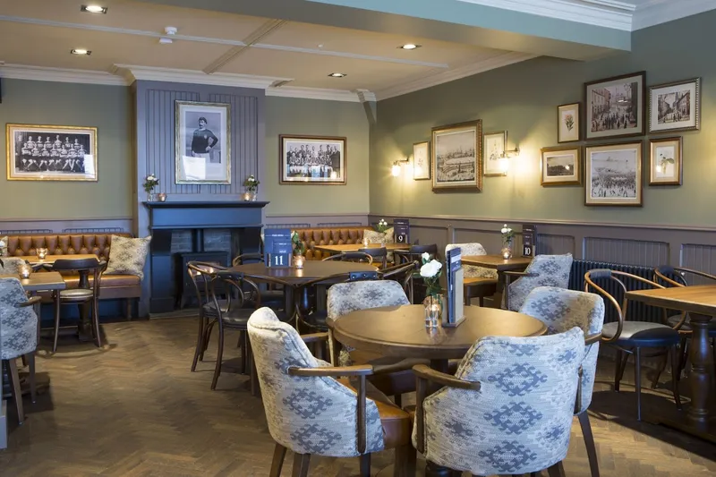 Astley Arms